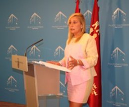 La portavoz del Gobierno regional, María Pedro Reverte, en la rueda de prensa pa