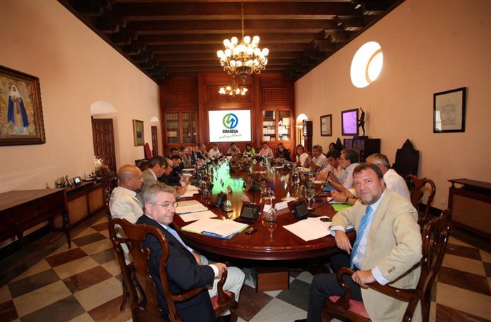 Nota De Prensa Y Foto Nuevas Tarifas Del Agua