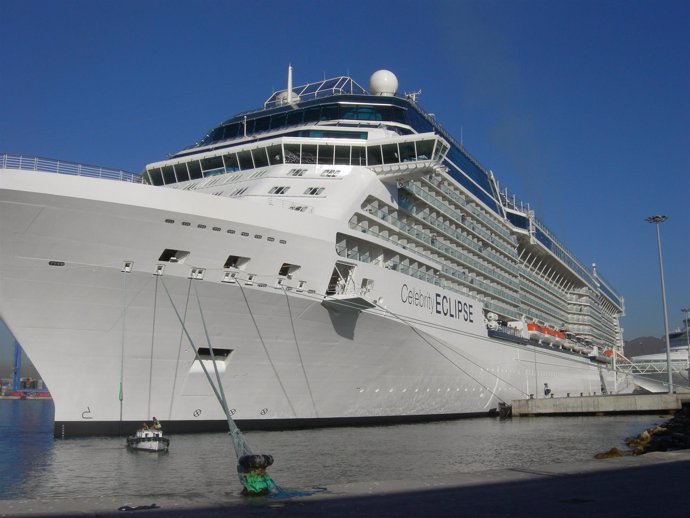 crucero en el puerto de Málaga
