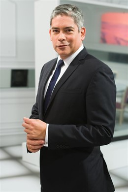 'Humanos Y Divinos', El Nuevo Programa De Entrevistas De Boris Izaguirre