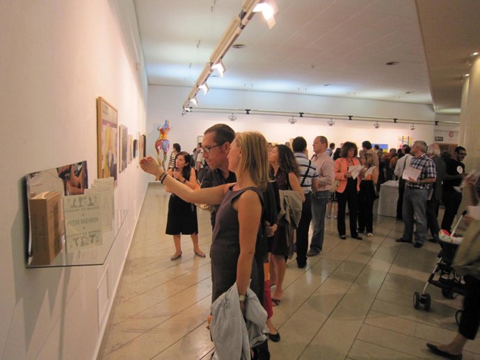 Inauguración de 'Artistas contra la pobreza'