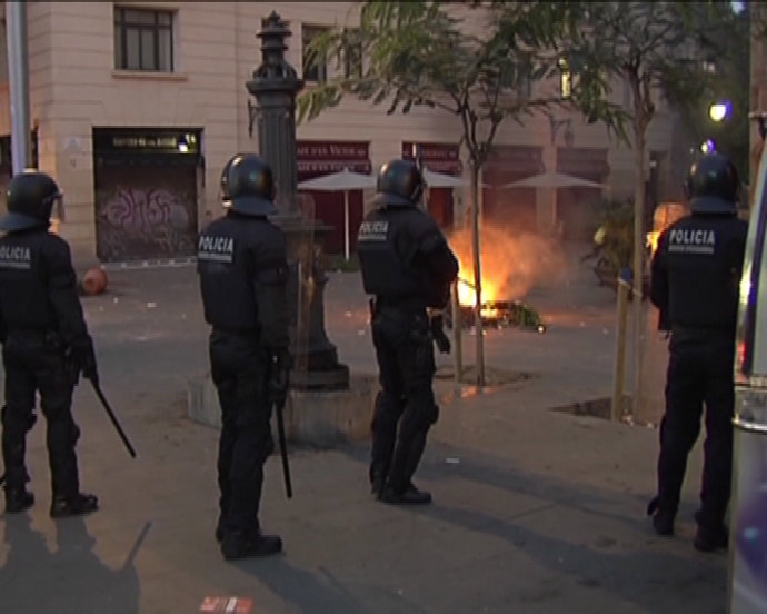 Comercios de Barcelona sufren destrozos durante la huelga