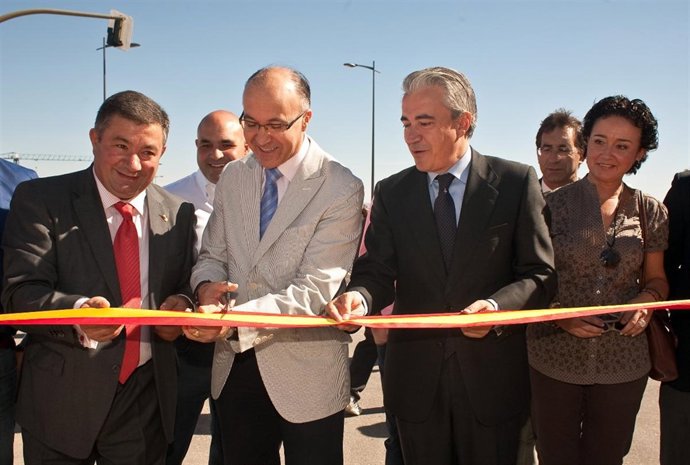 Inauguración de los puentes de Arroyo de la Encomienda (Valladolid).