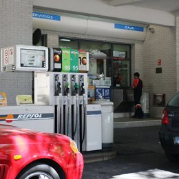 Imagen de una gasolinera