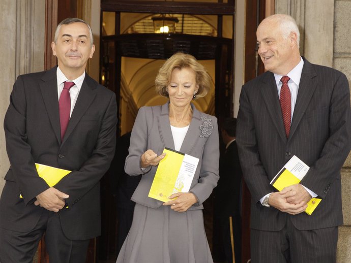Ocaña, Salgado y Campa presentan Presupuestos de 2011 en el Congreso