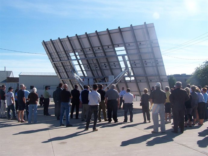 NOTA DE PRENSA. MECASOLAR Abre Un Centro Defabricacióncanadá