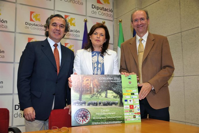 Presentación del congreso sobre el cerdo ibérico en Córdoba