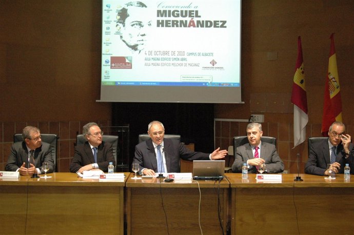 UCLM. El Rector De La UCLM Inaugura La Jornada "Conociendo A Miguel Hernández"