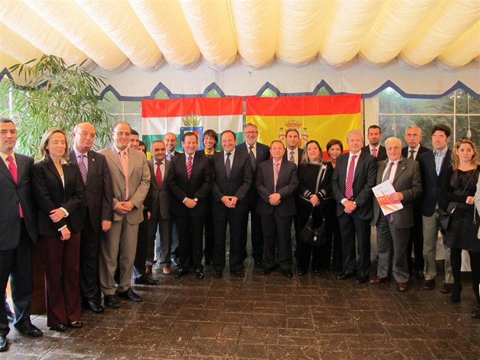 Sanz con empresarios riojanos
