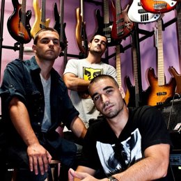 ZEROPOSITIVO Showcase MAÑANA 5 Octubre FNAC SEVILLA