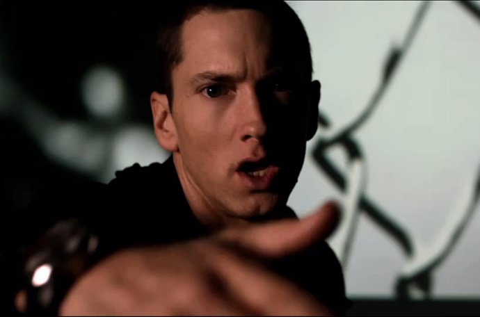 Captura del vídeo 'No Love' de Eminem