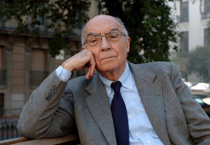 El escritor portugués José Saramago