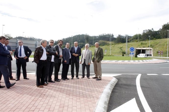 José María Mazón durante la inauguración de la nueva conexión entre el polígono 