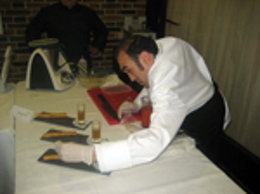 Uno de los jóvenes del tallere