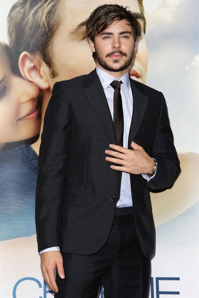 Zac Efron en la premiére de su última película 'Siempre a mi lado' en Australia 