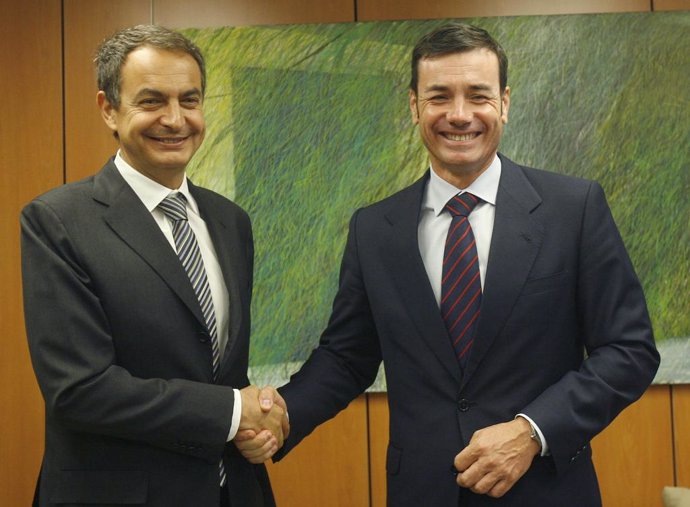Zapatero y Tomás Gómez, en una foto de archivo. 