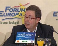 Lazpiur cree inadmisible las cartas de extorsión "después del proceso ya iniciado", porque es "un modo más de violencia"