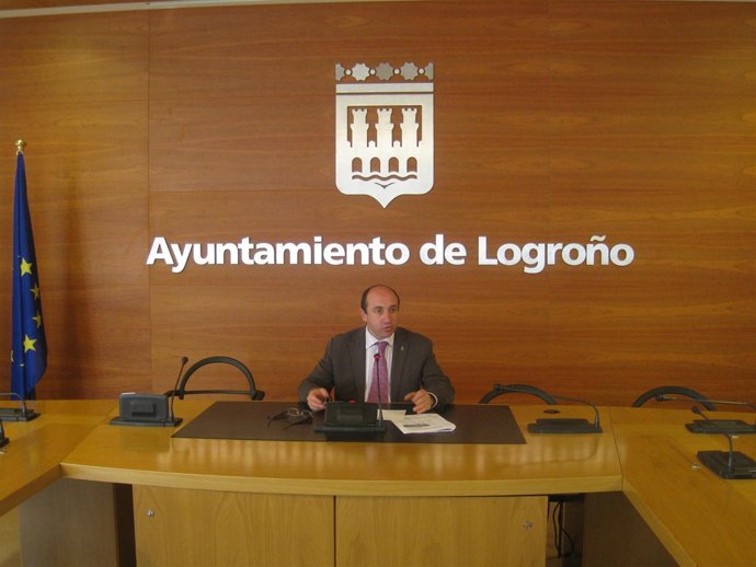 El concejal Vicente Urquía