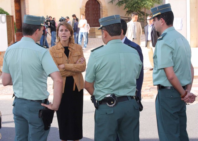 Cospedal y la Guardia Civil