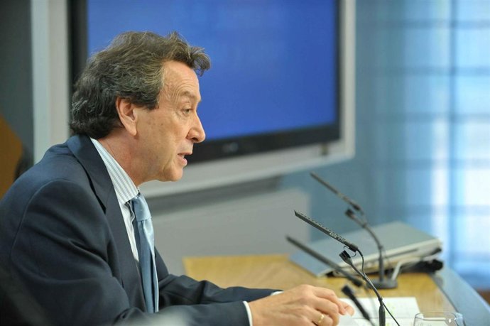 El portavoz de la Junta, José Antonio de Santiago-Juárez