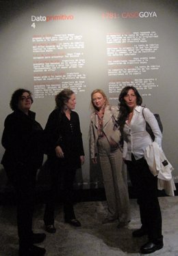 Las autoras en el Museo de Zaragoza