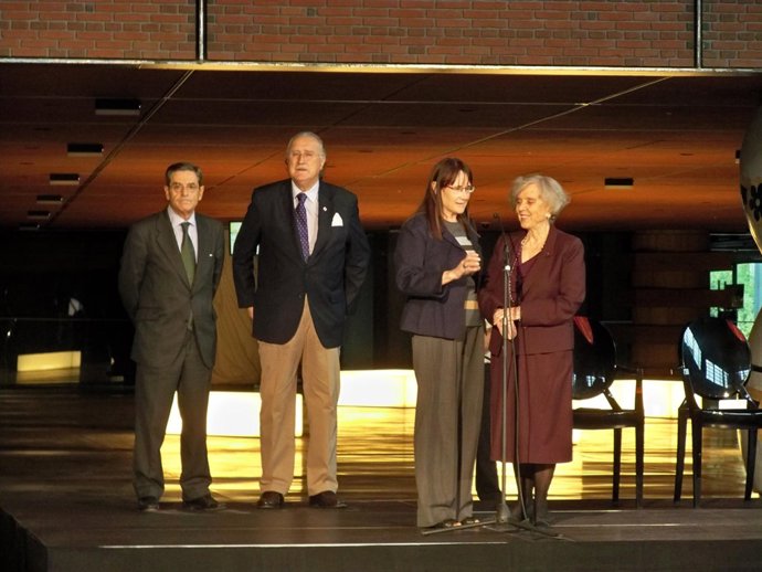 Azkuna, Mario Fernández, Poniatowska y  Marian Egaña