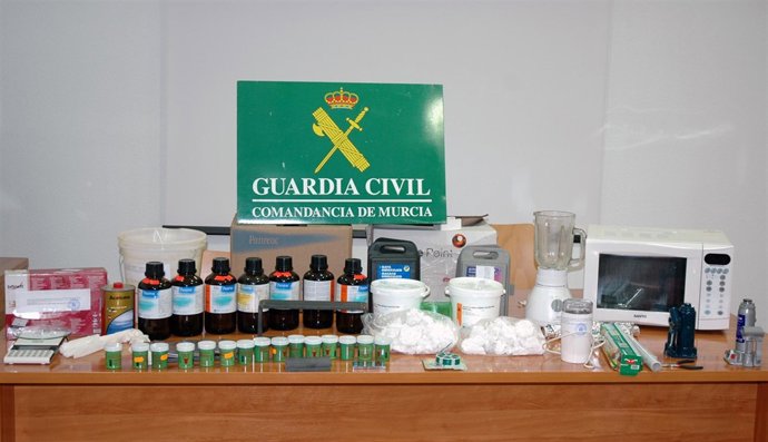 La Guardia Civil desarticula una organización de narcotraficantes que operaba en