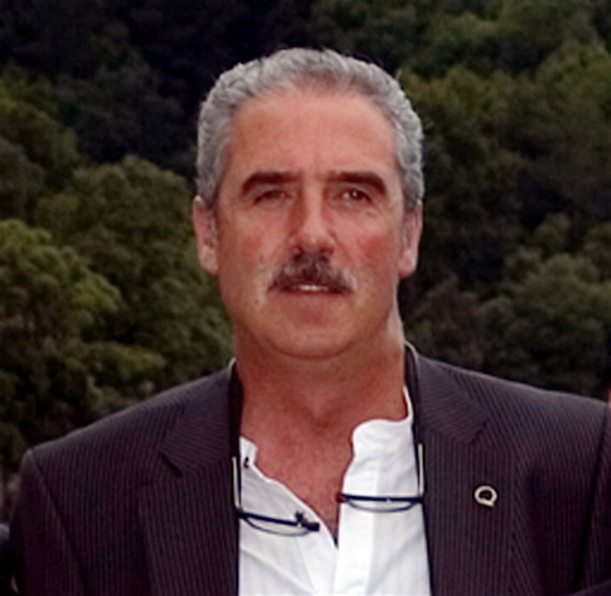 Josu Santiago.