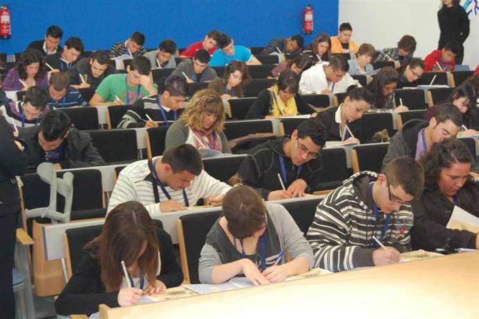 Imagen de unos alumnos