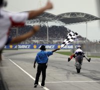 Jorge Lorenzo acaba tercero en Sepang y se proclama campeón del mundo de MotoGP