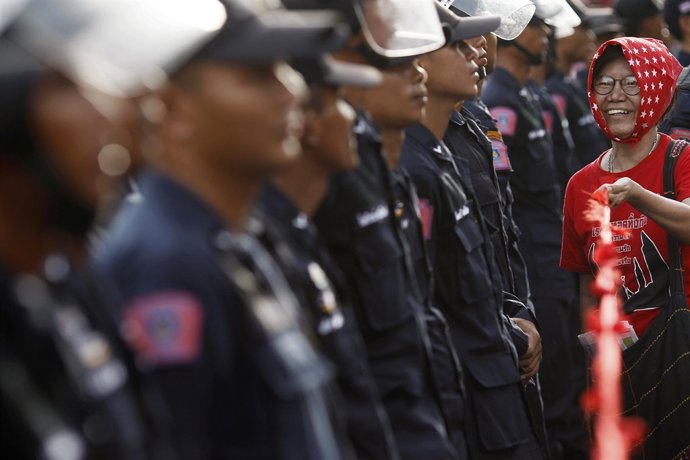 Camisas rojas en Tailandia