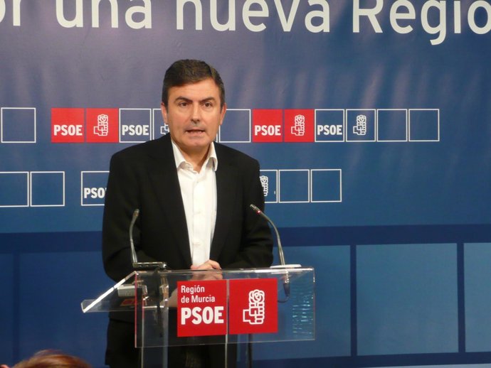 Saura en rueda de prensa