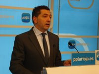 Cuevas dice que el Gobierno Central del PP "invirtió en La Rioja 600 millones de euros, Zapatero ni siquiera 400"