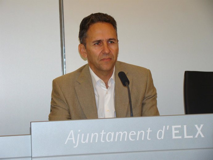 concejal Carlos Ávila