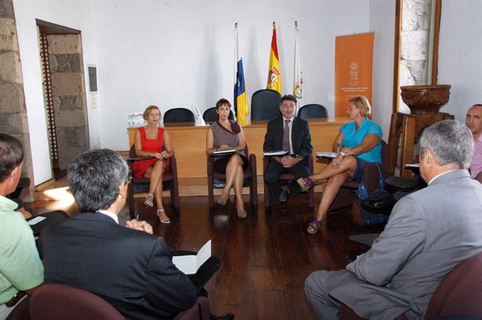 Prensa Ayto Sbtmé Tirajana Texto Y Fotos PRESENTACION A LOS EMPRESARIOS DE RAFAE