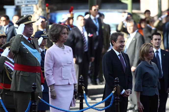Zapatero, el Rey, la reina y Chacón en el Desfile