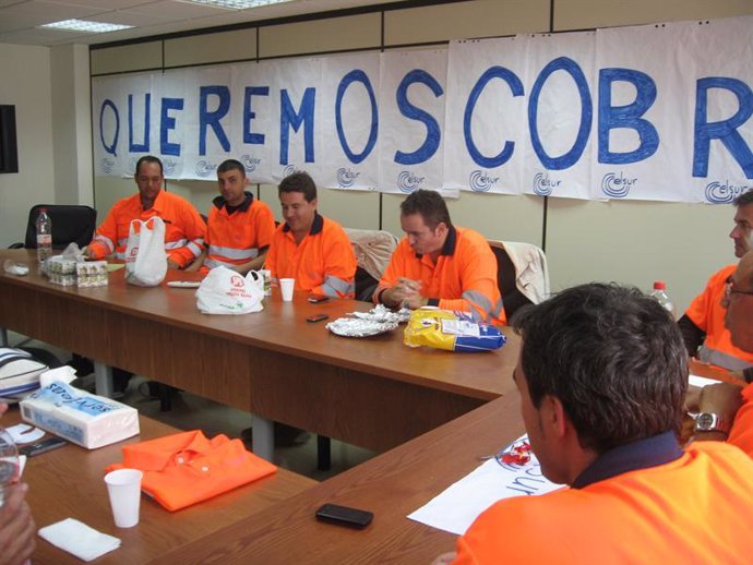 Trabajadores de Elsur en una de sus protestas de la pasada semana