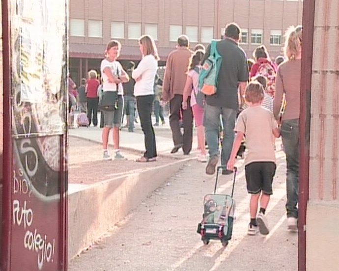 Apertura con normalidad en un colegio