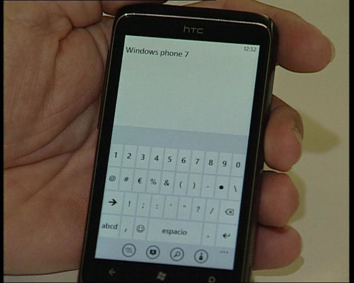 MICROSOFT REvoluciona EL concepto de TELÉFONO MÓVIL CON WINDOWS PHONE 7
