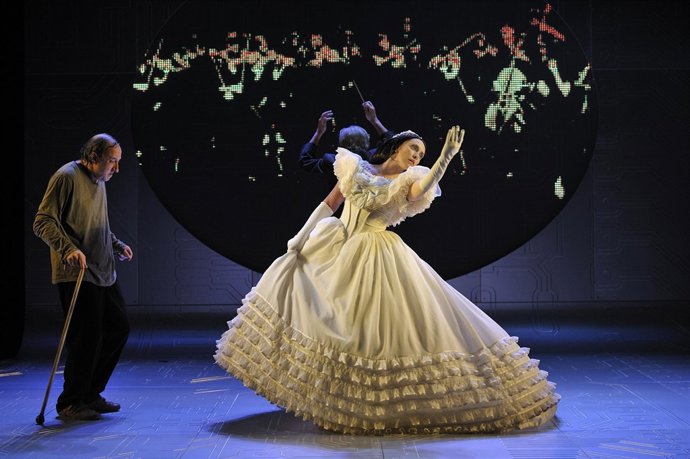 El Nuevo Teatro Circo de Cartagena inaugura su temporada de otoño con 2036 Omena