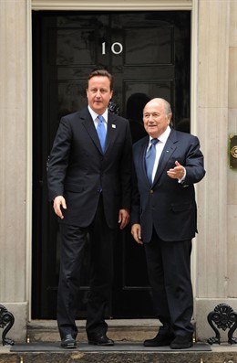 Joseph Blatter y David Cameron
