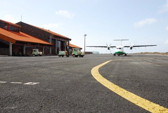 Aeropuerto de El Hierro.