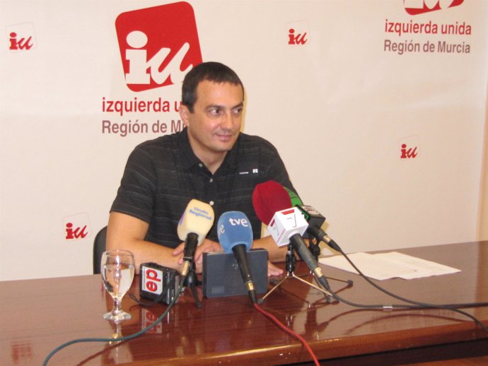 José Antonio Pujante en rueda de prensa