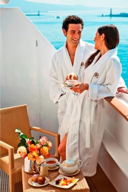 Pareja en el buque 'MSC fantasía'