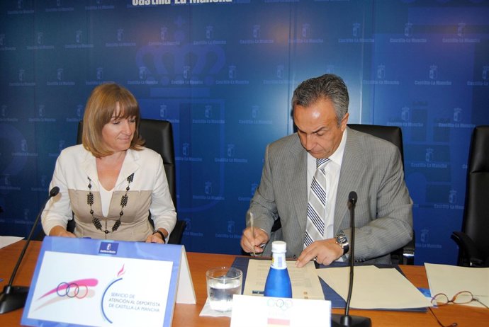 María Ángeles García