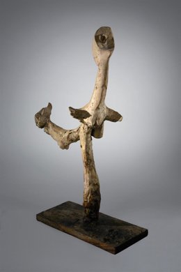 'Mujer corriendo' de Picasso, similar al 'Gran arabesco' de Degas