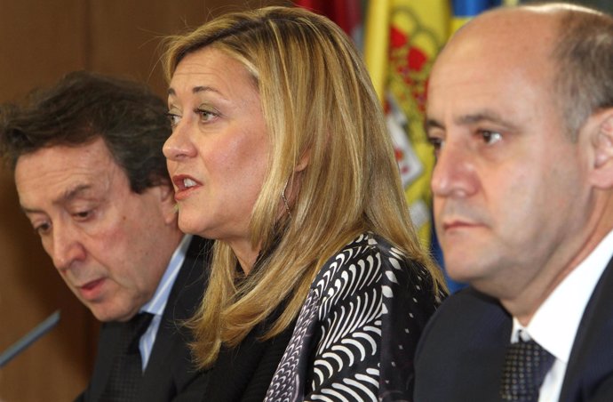 La consejera de Hacienda, Pilar del Olmo, explica los Presupuestos de la Comunid