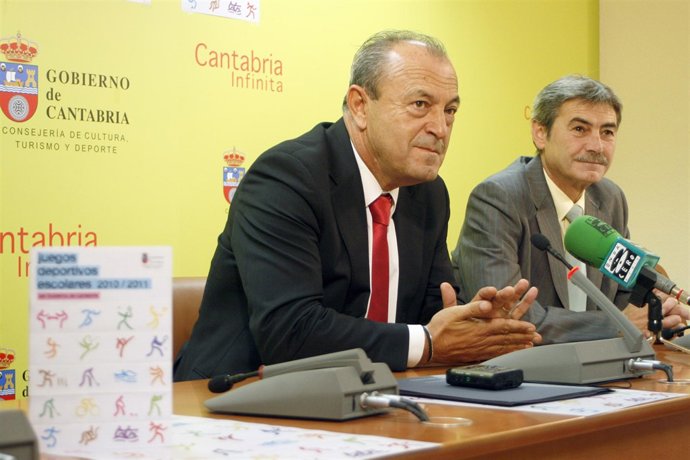 López Marcano en la presentación de los Juegos Escolares