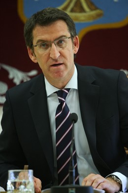 alberto nunez feijoo informa en rolda de prensa dos asuntos abordados na reunion