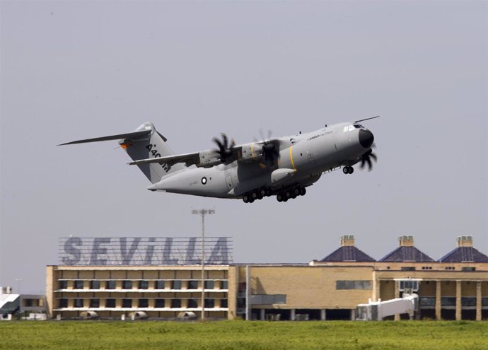 Primer vuelo del A400M